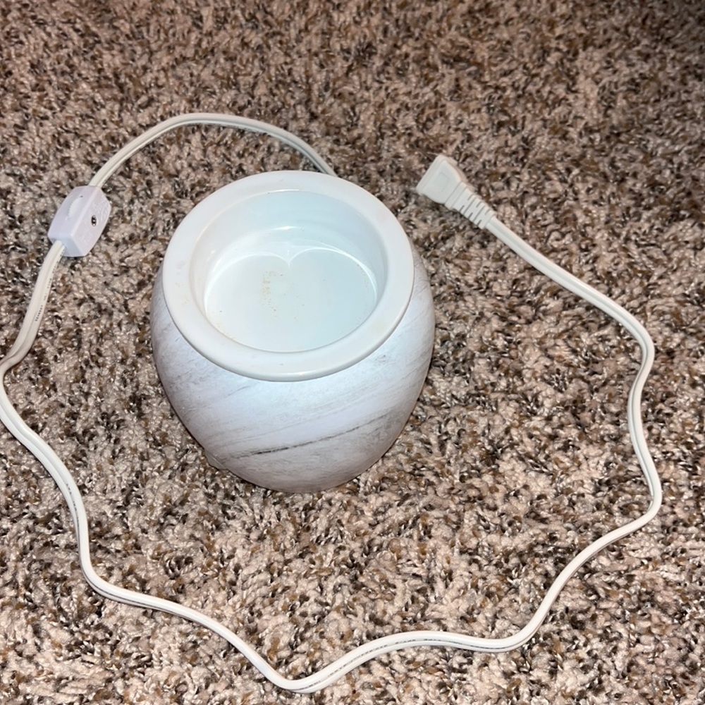 Wax warmer